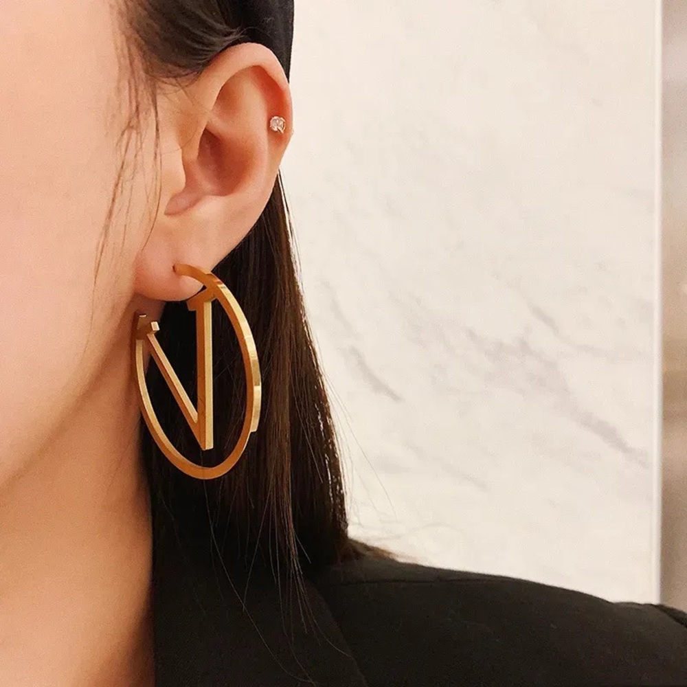 Fashion Designer 18K Gold Plated V Hoop Earrings - Picture 3 of 11